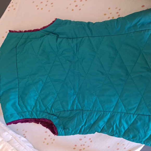 The North Face Winter FleeceVest - Picture 2 of 2